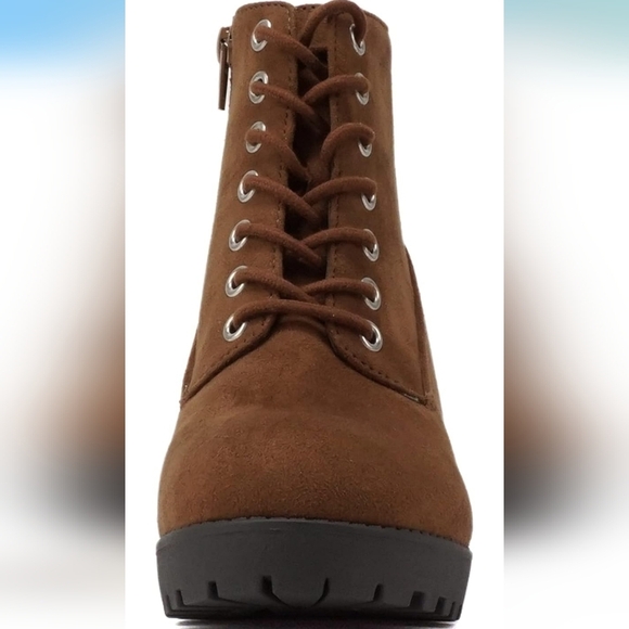 Soda Brown Faux- Suede Lug Sole Chunky Heel Ankle Bootie Lace up Side Zipper 8.5 - Picture 3 of 10
